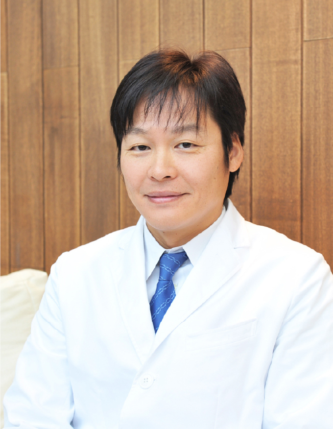 萬  建一 Kenichi Yorozu